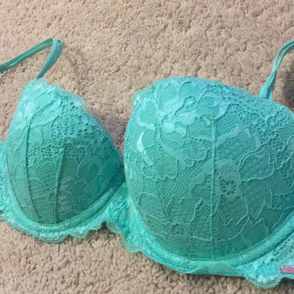 PINK Victoria's Secret Mint Lace Push-up Bra
